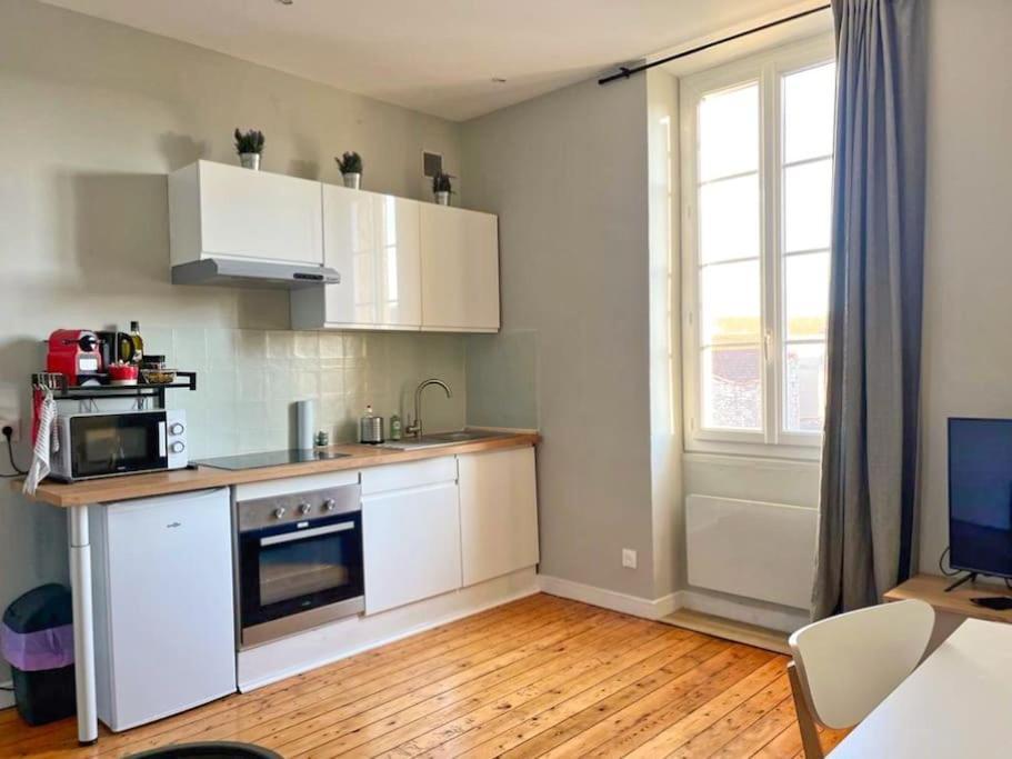 Claire - Bel Appartement T2 Lumineux Châteaurenard Екстериор снимка